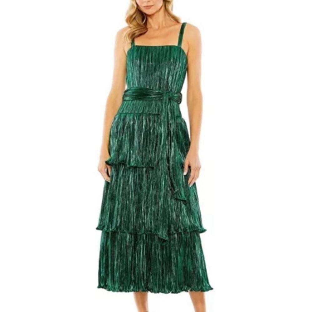 Women’s Ieena Ruffle Tiered Buckle Detail Dress